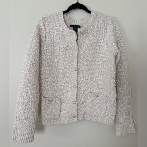 Tahari NWT Soft Vintage Style Preppy Button Down Cardigan Sweater - Picture 1 of 9